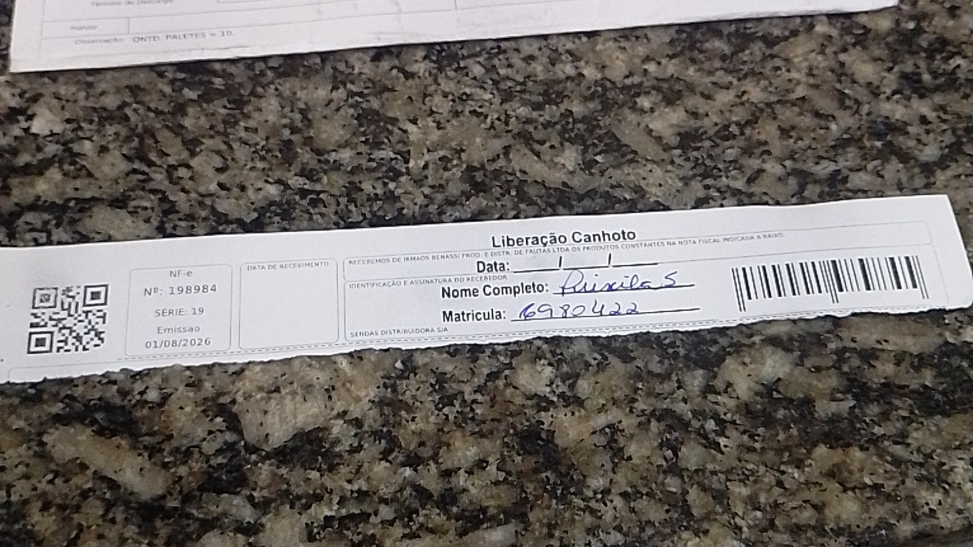 Canhoto 167032893