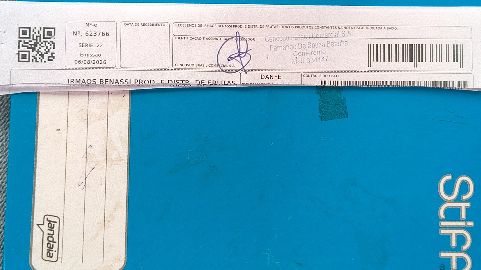 Canhoto 167874893