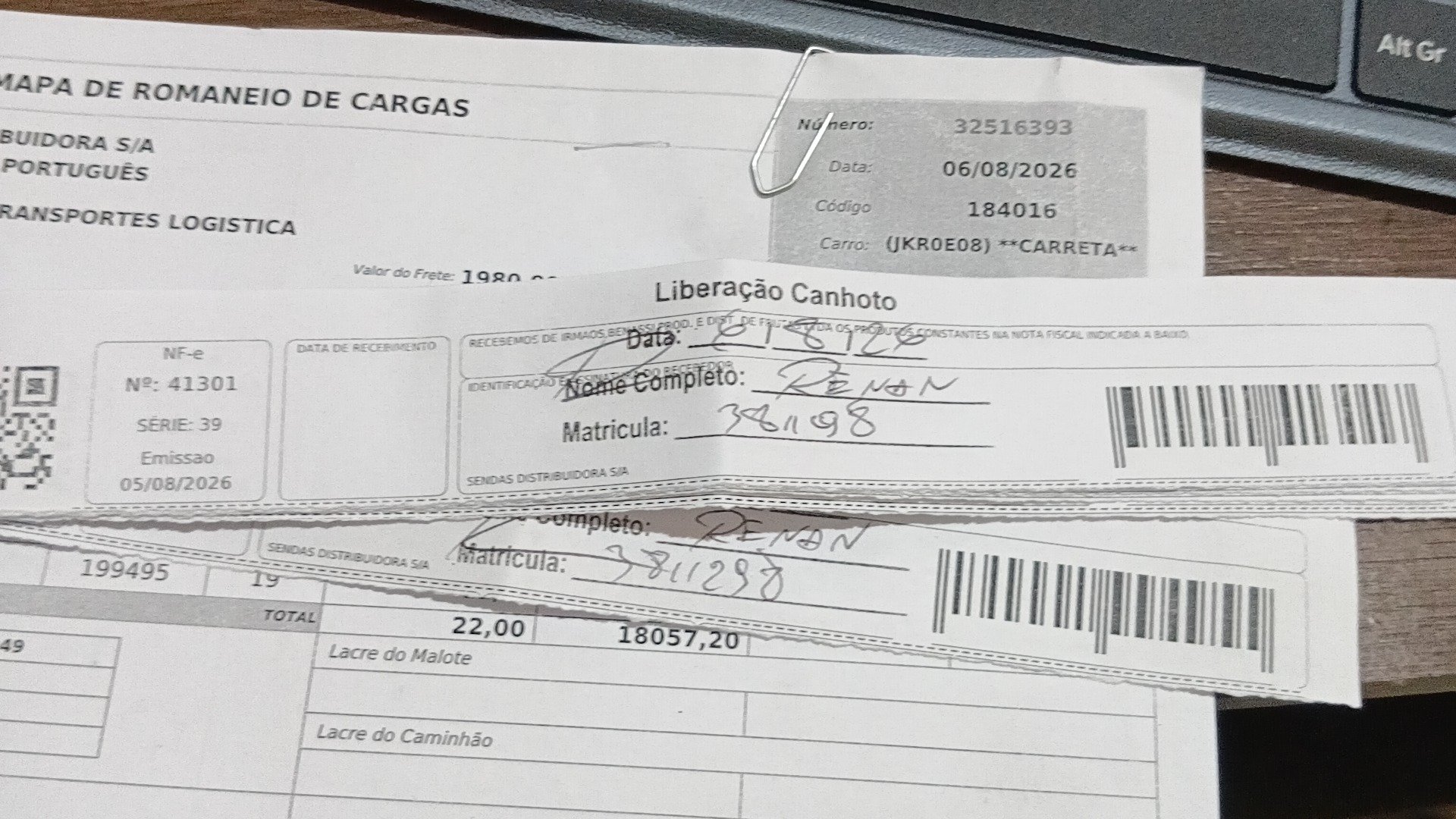 Canhoto 167834693
